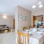 Modern, Affordable And Nicely Decorated - Paradise Gæstehus