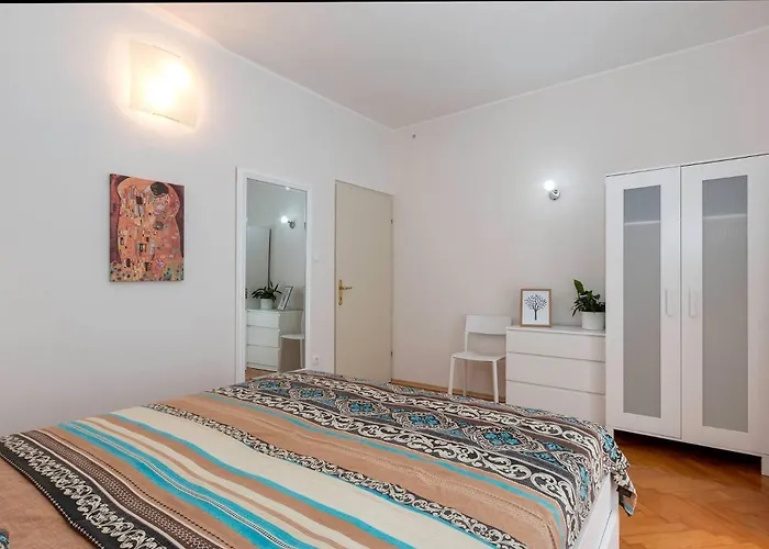 Modern, Affordable And Nicely Decorated - Paradise 3*